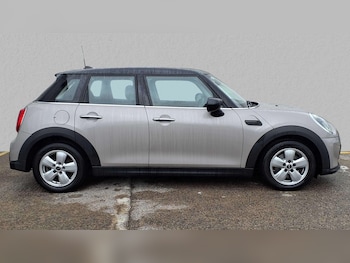 Used MINI Hatch 2022 for sale - 75841904: Photo