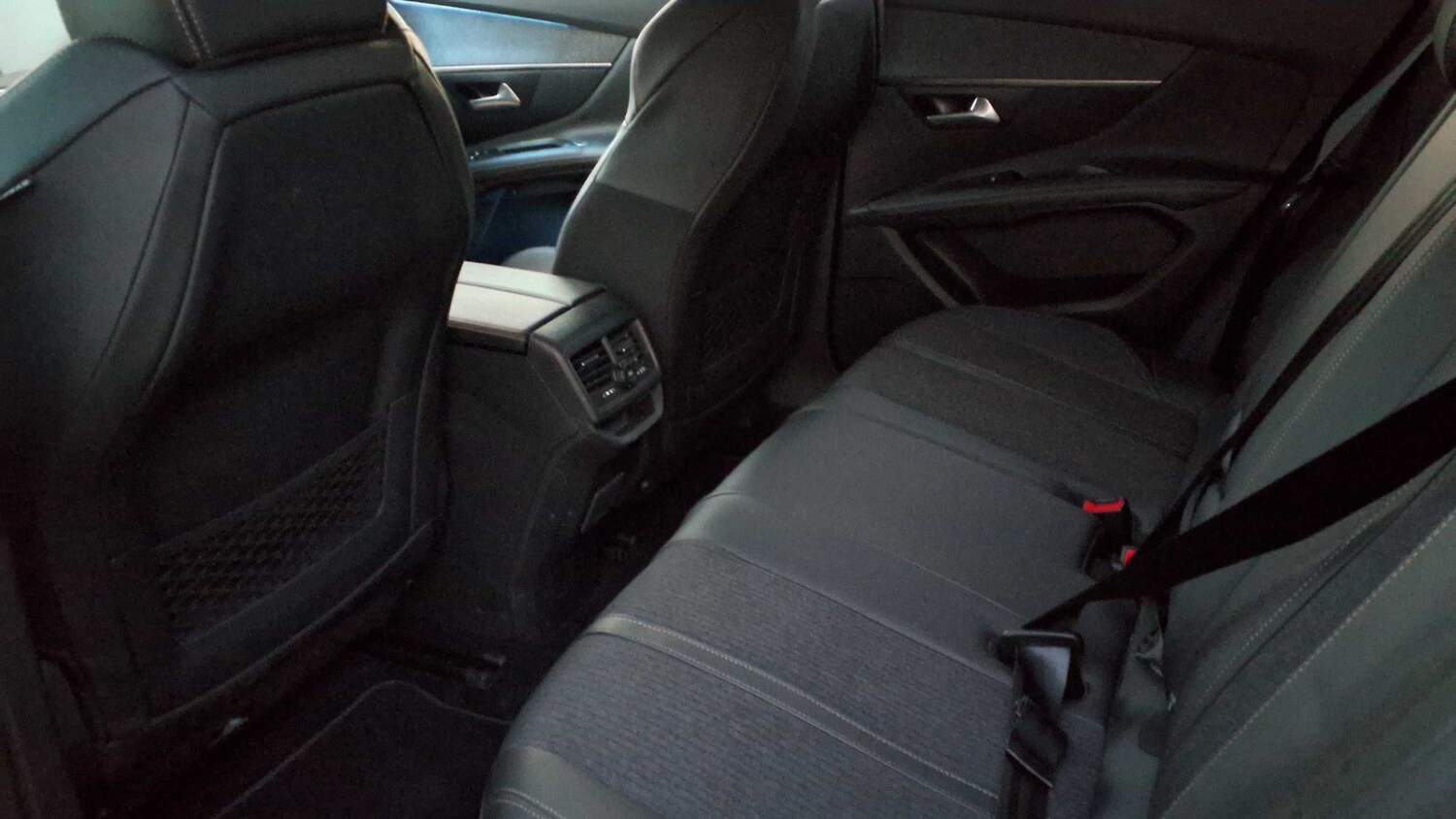 Used Peugeot 3008 2020 for sale - 76351630: Photo 14