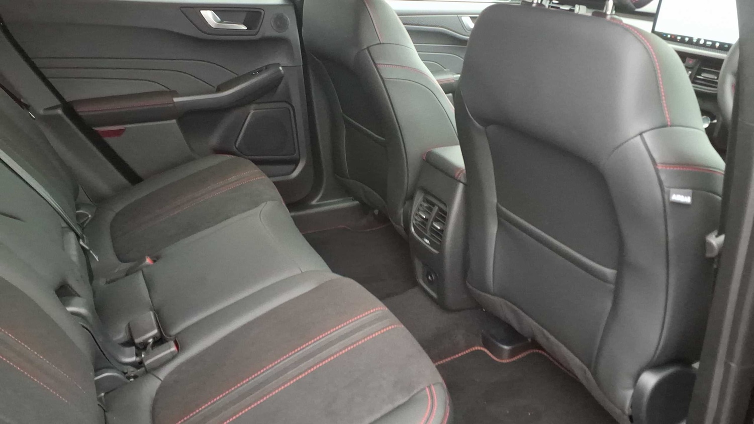 Used Ford Kuga 2026 for sale - 77552969: Photo 12