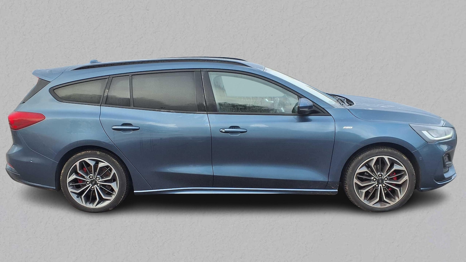 Used Ford Focus 2024 for sale - 76351699: Photo 2