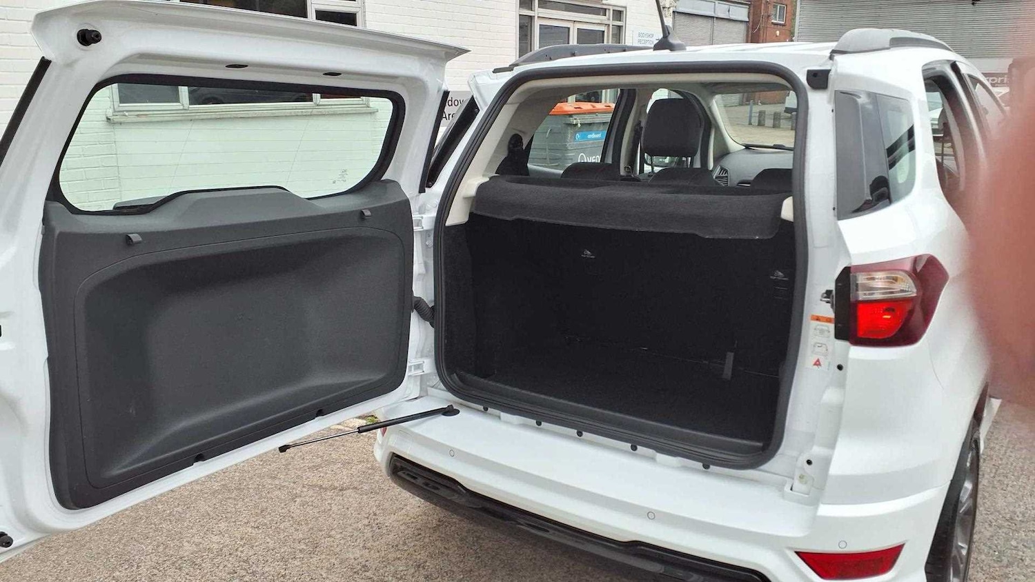 Vehicle 21