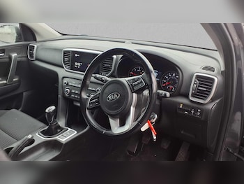 Used Kia Sportage 2021 for sale - 76411409: Photo
