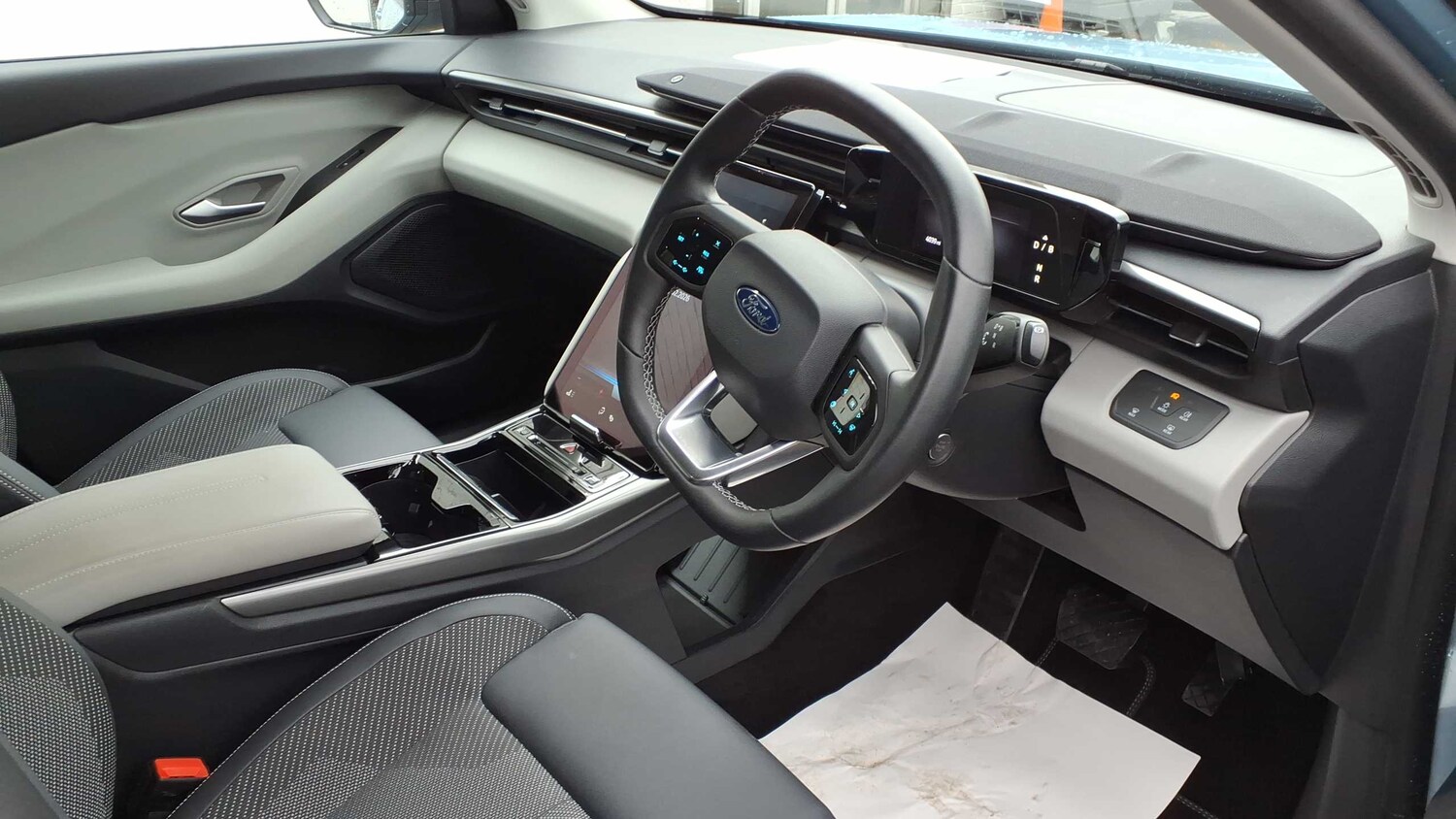 Used Ford Explorer 2025 for sale - 77553180: Photo 8