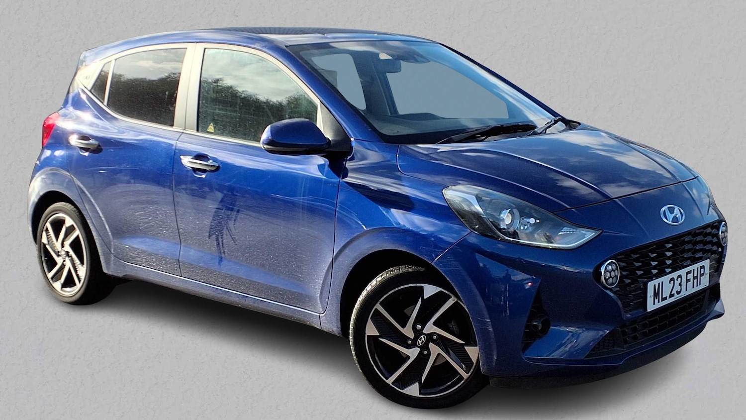 Used Hyundai i10 2023 for sale - 76373836: Photo 1