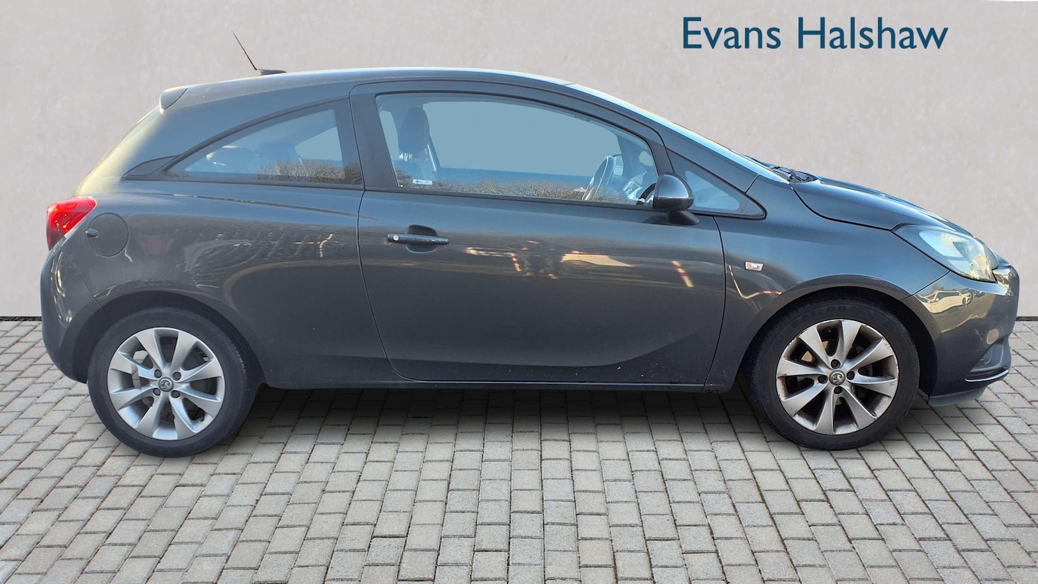 Used Vauxhall Corsa 2018 for sale - 76928949: Photo 2