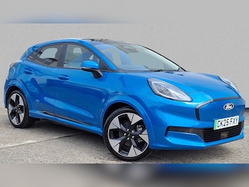 2025 - 123kW Premium 43kWh 5dr Auto