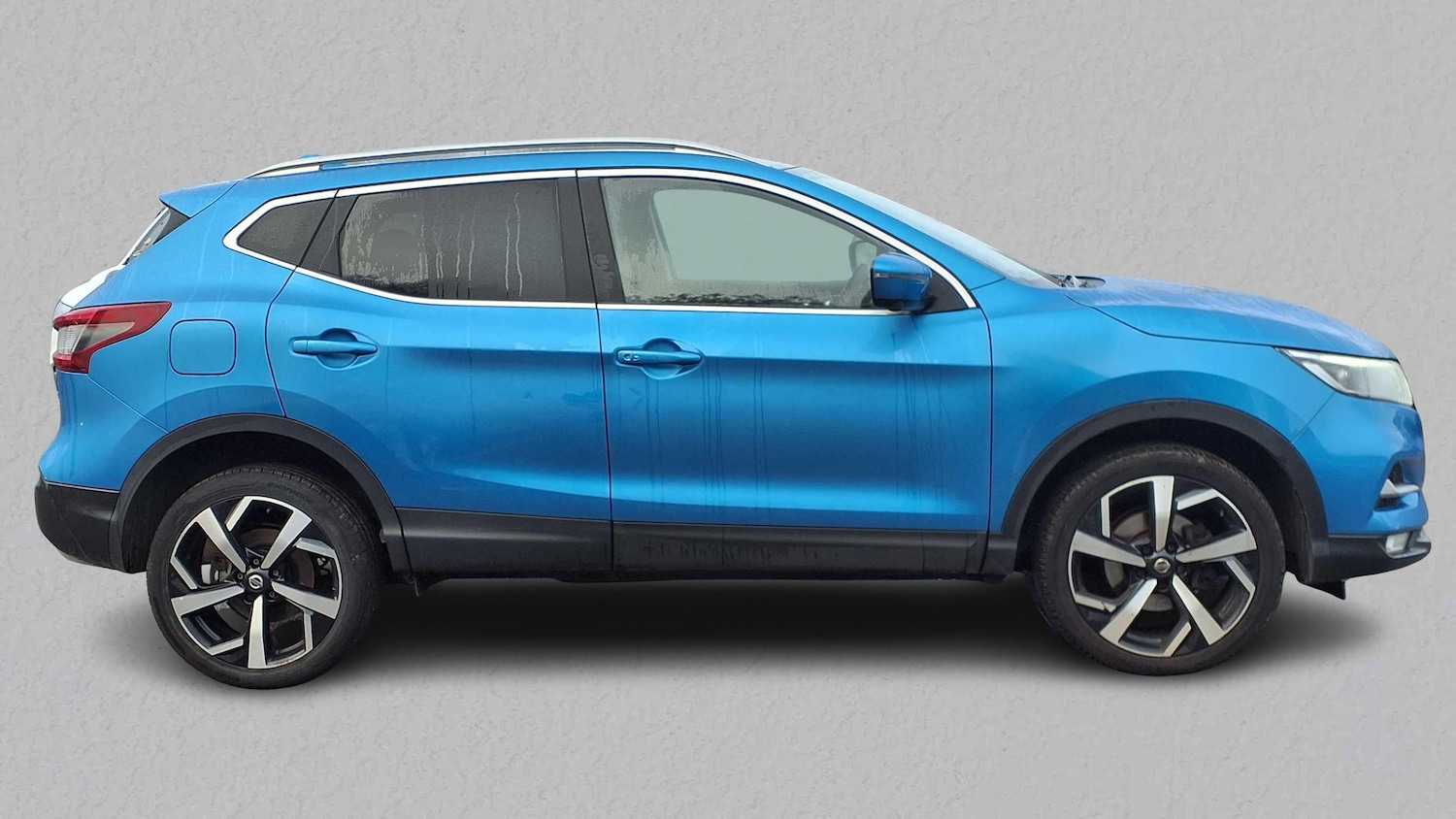 Used Nissan Qashqai 2021 for sale - 76351576: Photo 2