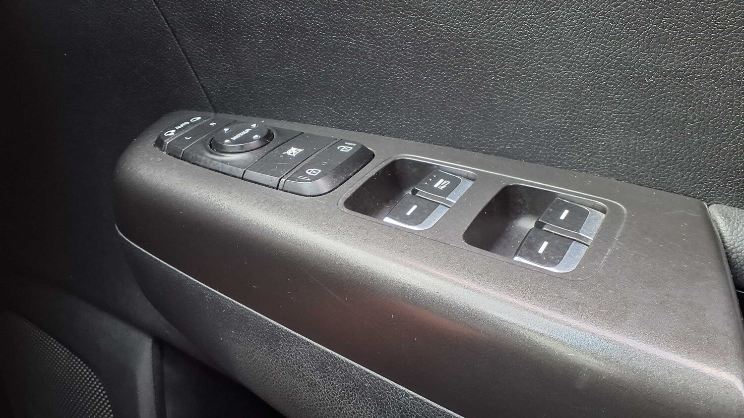 Used Kia Sportage 2018 for sale - 75845381: Photo 25