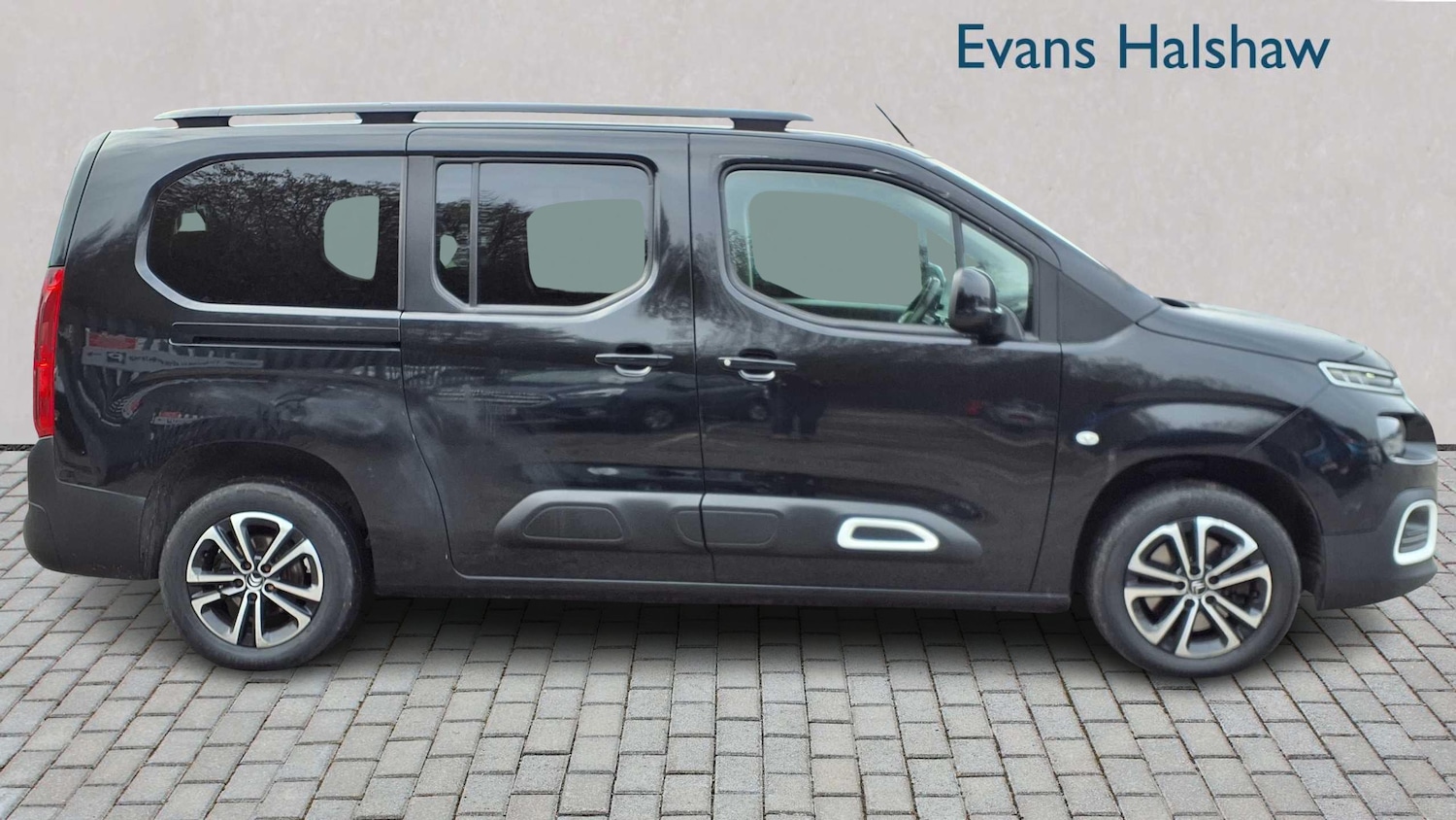 Used Citroen Berlingo 2020 for sale - 76718064: Photo 2