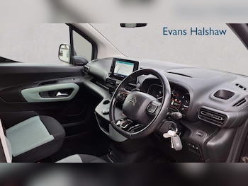 Used Citroen Berlingo 2020 for sale - 76718064: Photo