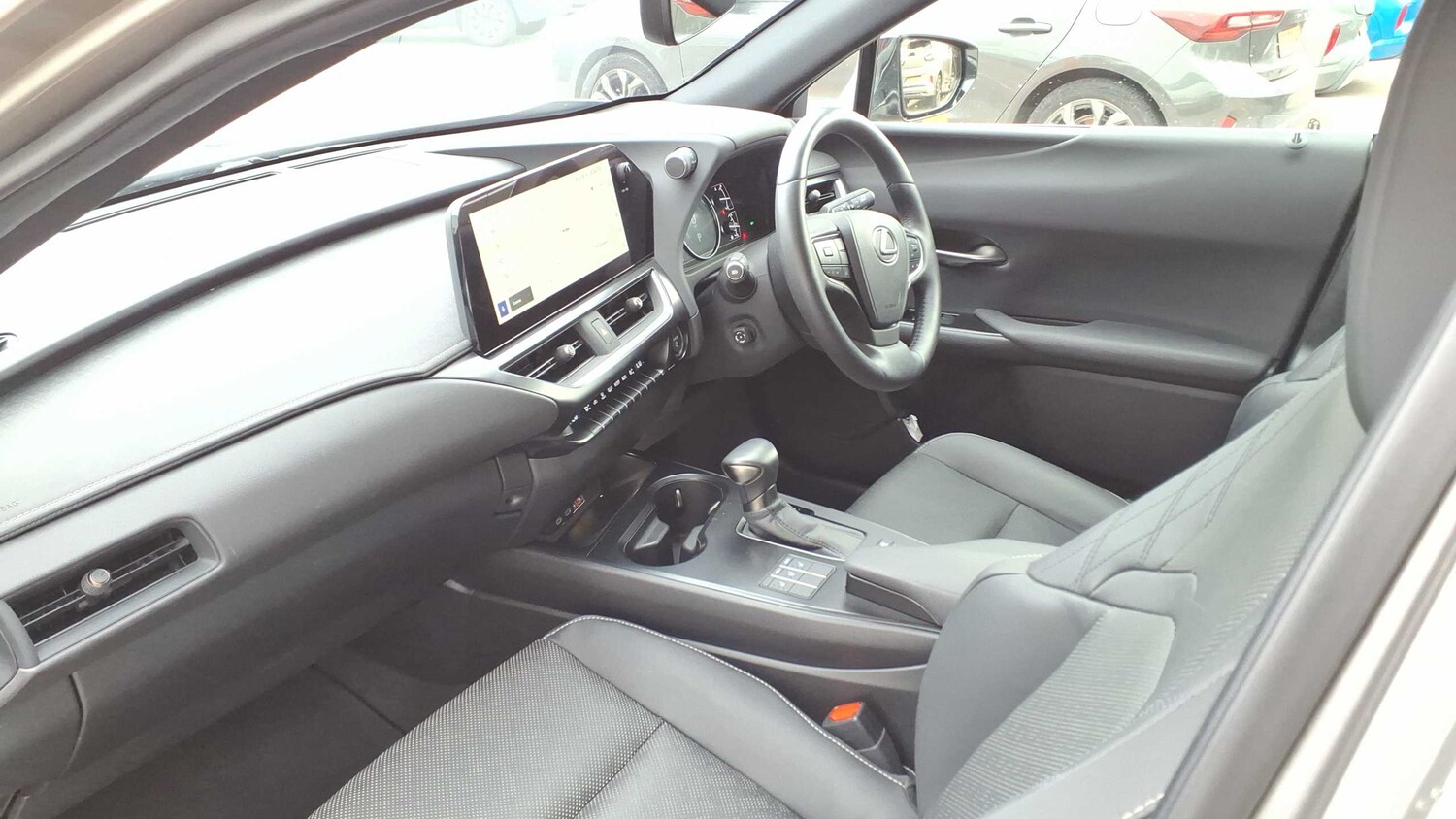 Used Lexus UX 2023 for sale - 78137638: Photo 13