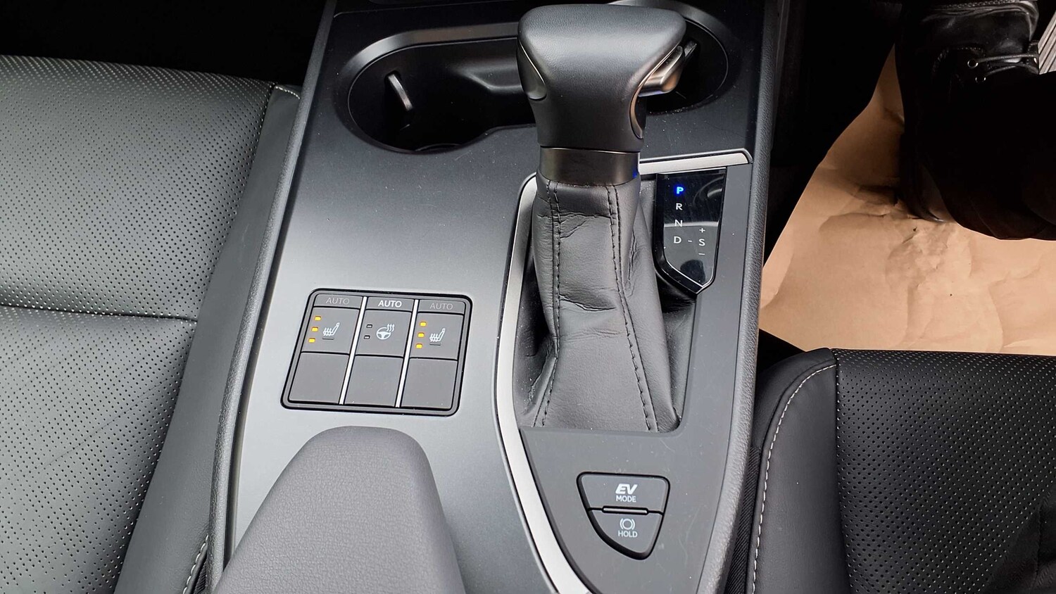 Used Lexus UX 2023 for sale - 78137638: Photo 16