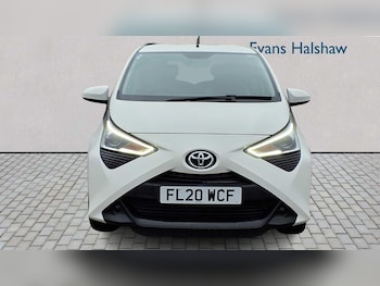 Used Toyota AYGO 2020 for sale - 76875876: Photo