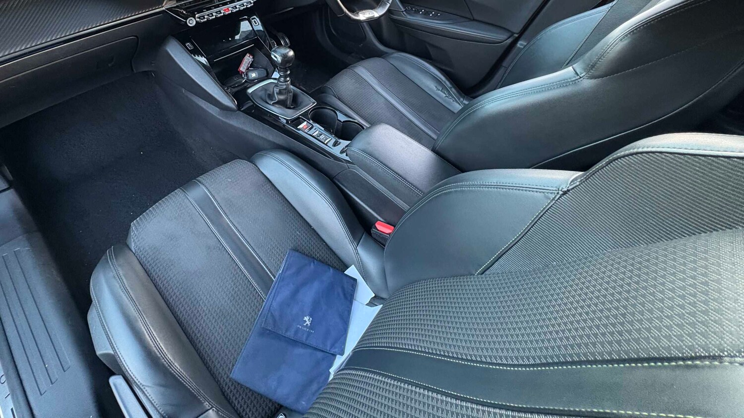 Used Peugeot 2008 2020 for sale - 77943451: Photo 13