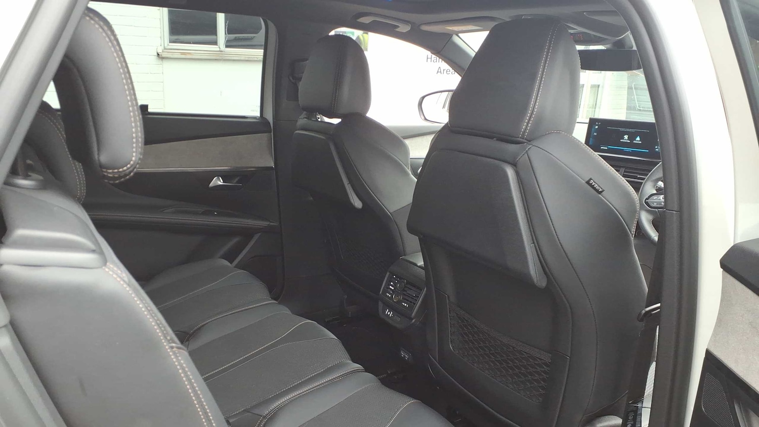 Used Peugeot 5008 2024 for sale - 77787237: Photo 12