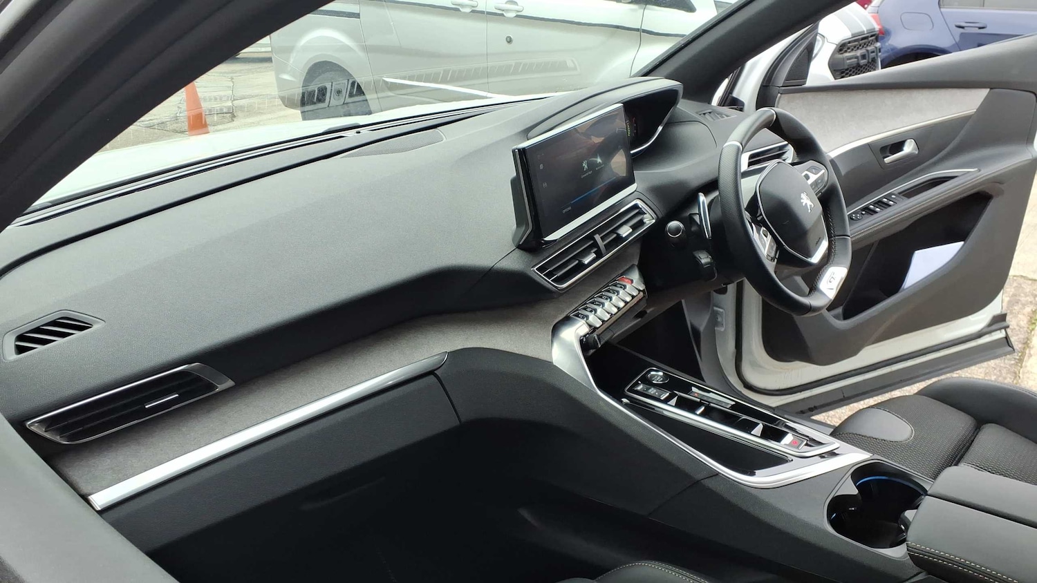 Used Peugeot 5008 2024 for sale - 77787237: Photo 13