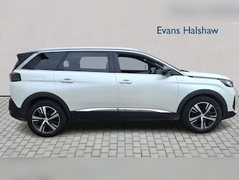 Used Peugeot 5008 2024 for sale - 77787237: Photo