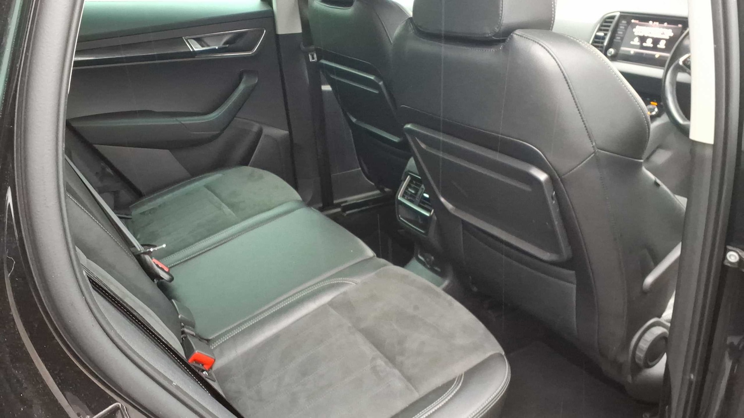 Used Skoda Karoq 2021 for sale - 77347948: Photo 12