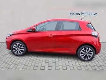 Used Renault Zoe 2022 for sale - 76718130: Photo