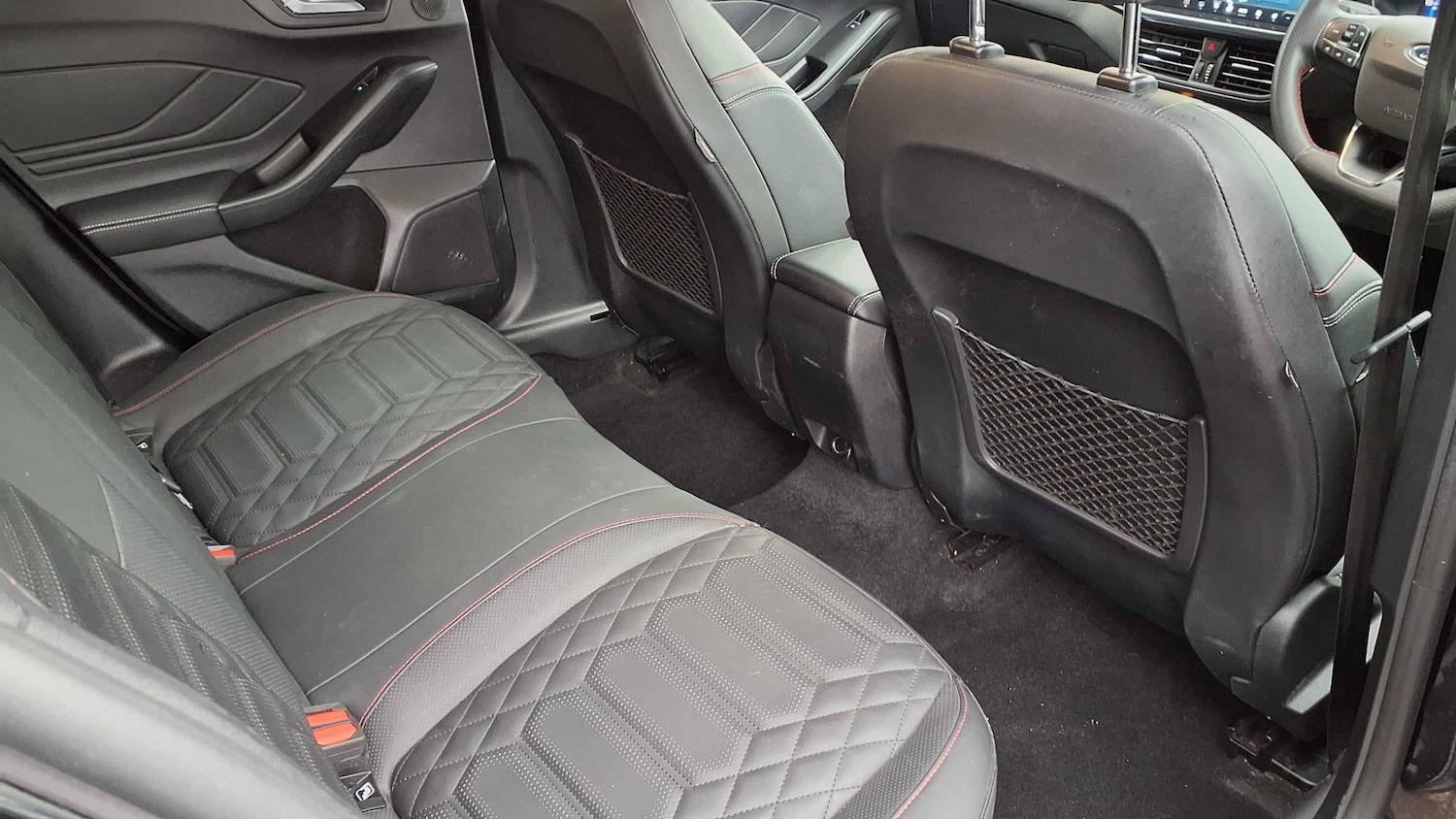 Used Ford Focus 2022 for sale - 76978910: Photo 13