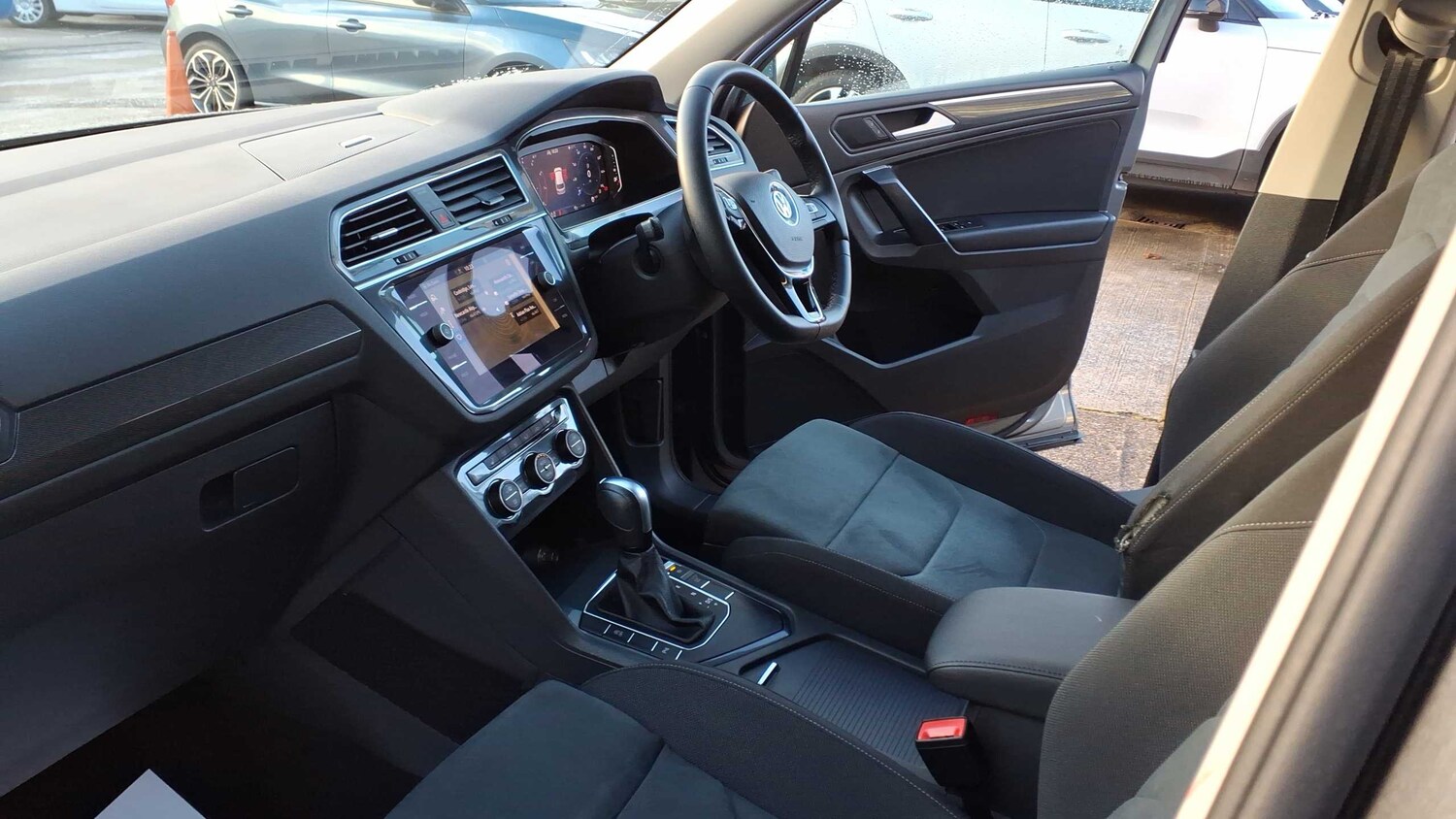 Used Volkswagen Tiguan Allspace 2021 for sale - 77000199: Photo 13