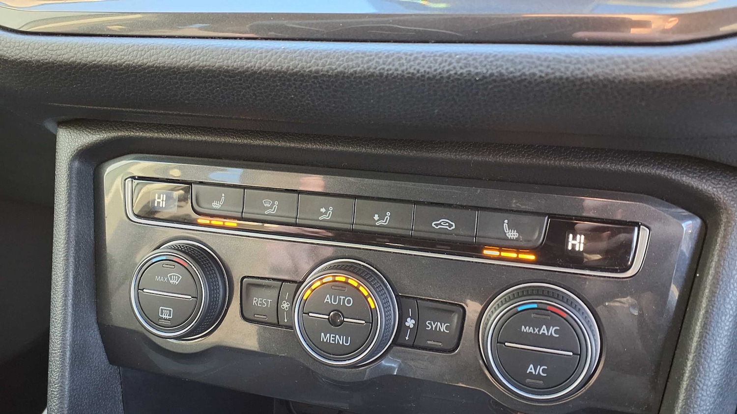 Used Volkswagen Tiguan Allspace 2021 for sale - 77000199: Photo 17