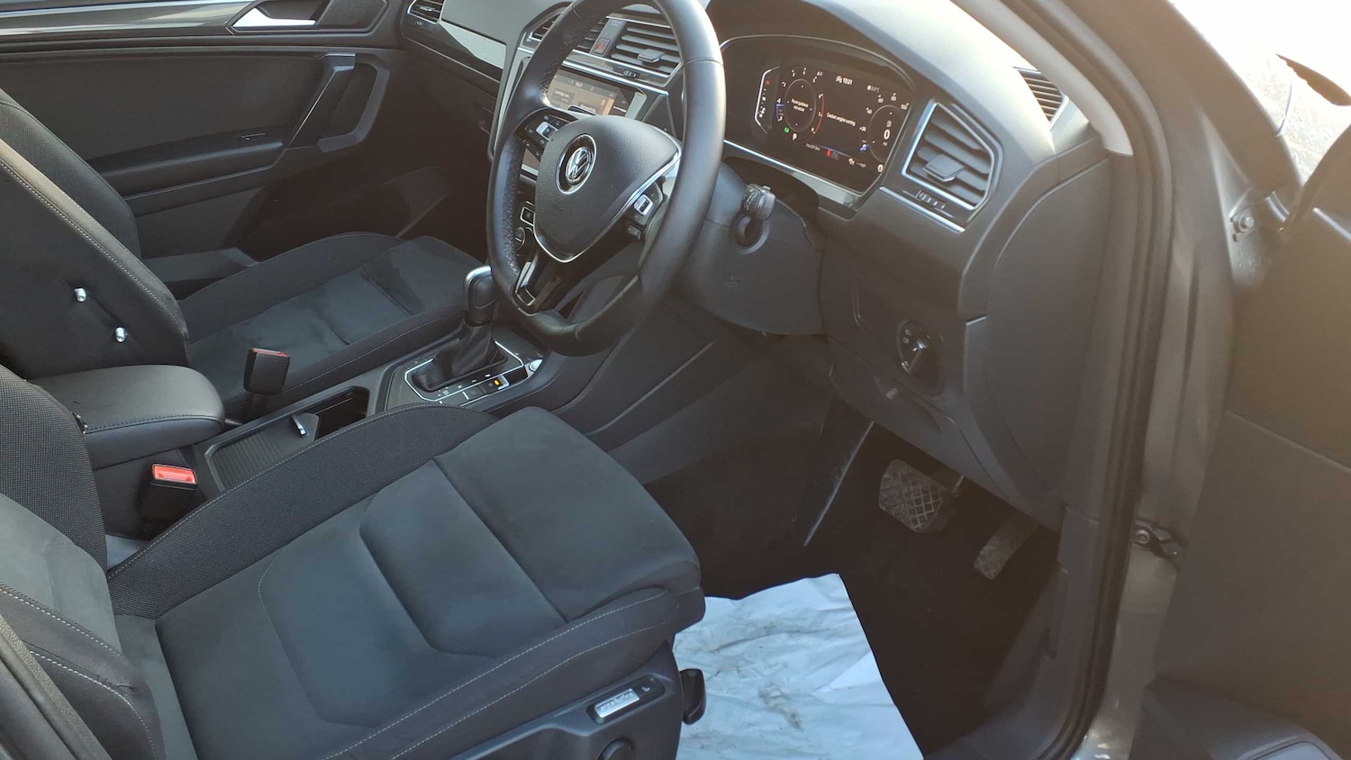 Used Volkswagen Tiguan Allspace 2021 for sale - 77000199: Photo 8