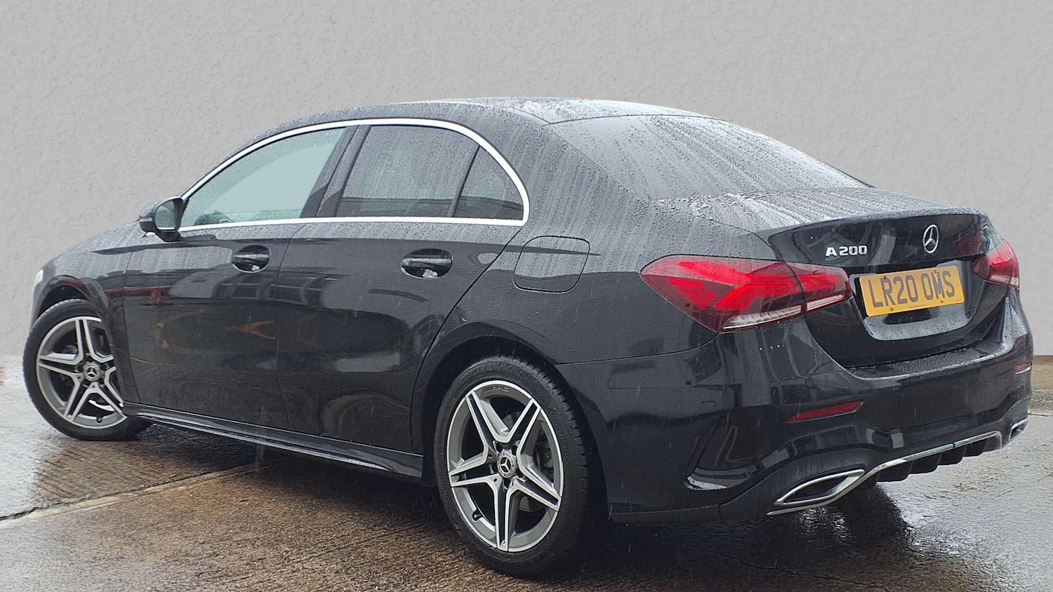 Used Mercedes-Benz A-Class 2020 for sale - 77983296: Photo 2