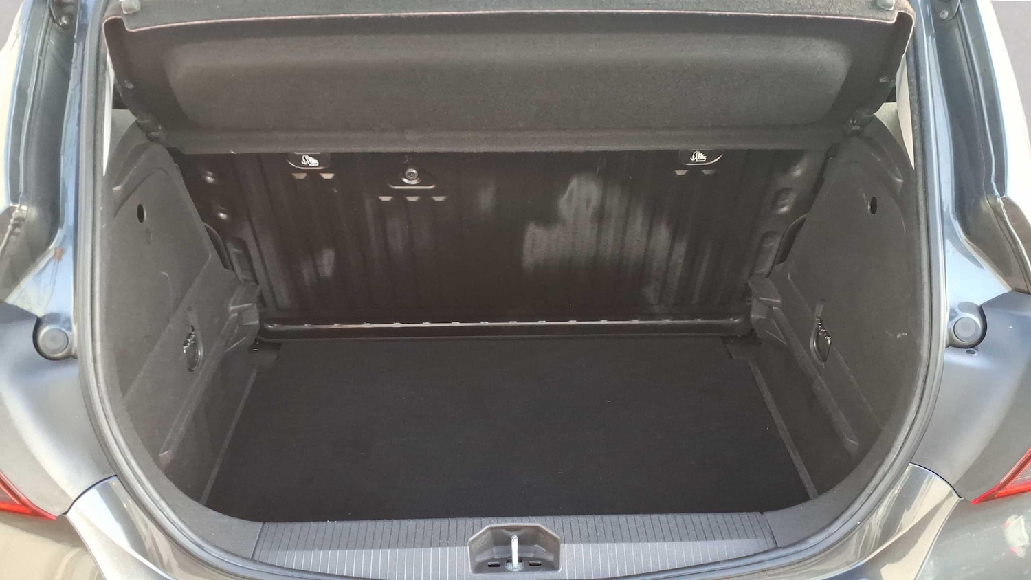 Used Vauxhall Corsa 2018 for sale - 77206351: Photo 7