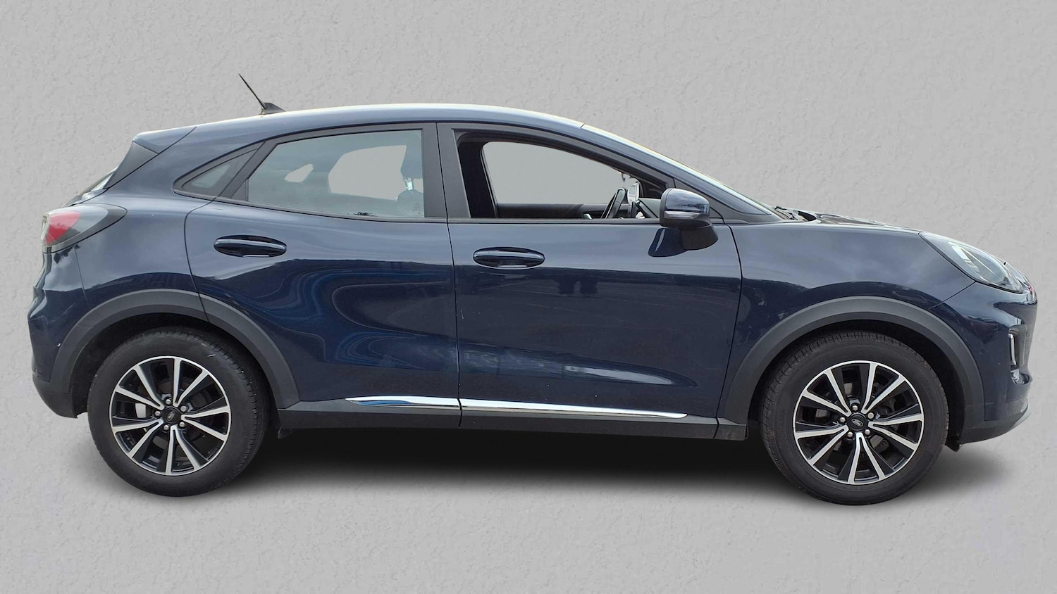 Used Ford Puma 2023 for sale - 76170163: Photo 2
