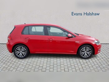 Used Volkswagen Golf 2018 for sale - 78321931: Photo