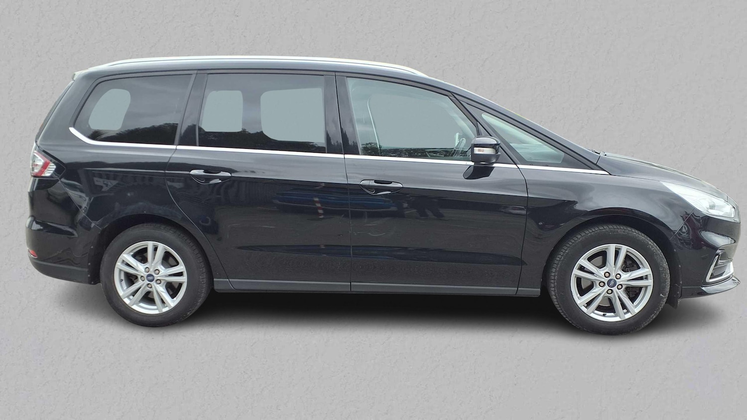 Used Ford Galaxy 2020 for sale - 76745987: Photo 2