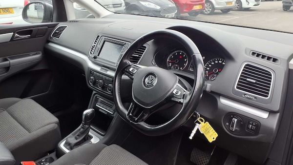 Used Volkswagen Sharan 2021 for sale - 76310870: Photo 6