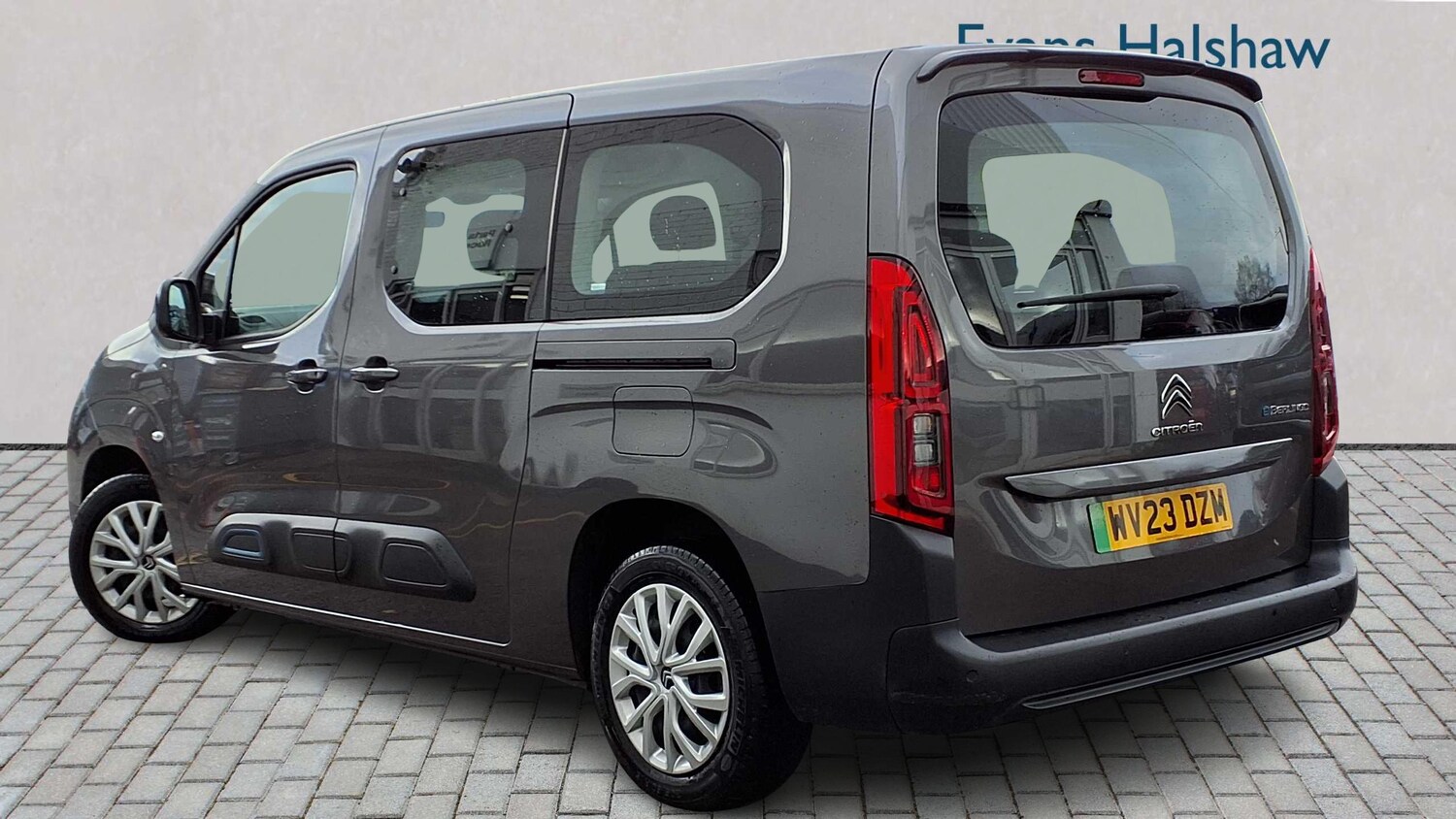 Used Citroen Berlingo 2023 for sale - 76774301: Photo 2