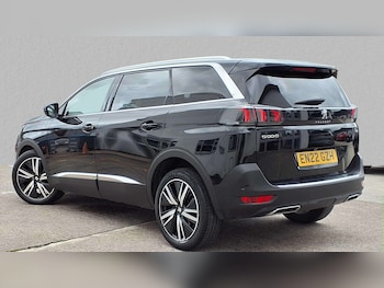 Used Peugeot 5008 2022 for sale - 76113489: Photo 2