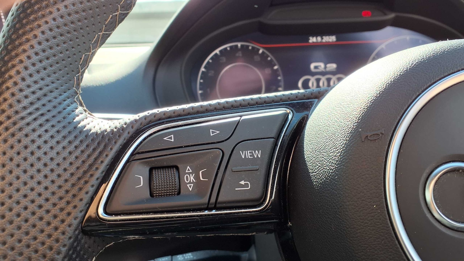 Used Audi Q2 2022 for sale - 77270330: Photo 16