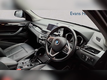 Used BMW X1 2018 for sale - 77011167: Photo