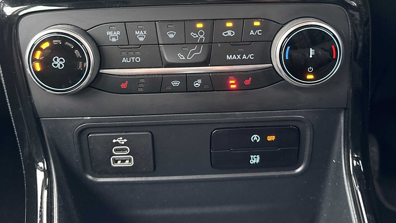 Used Ford Ecosport for sale - 77485472: Photo 32