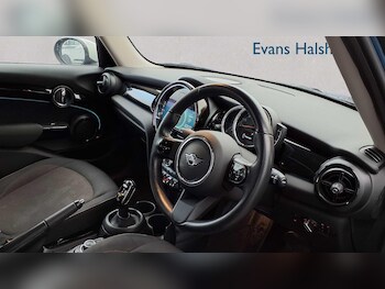 Used MINI Hatch 2021 for sale - 76553086: Photo