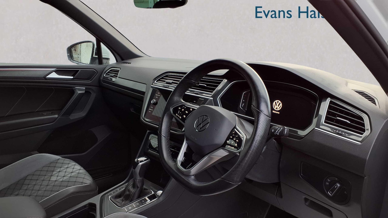 Used Volkswagen Tiguan 2021 for sale - 77158598: Photo 9