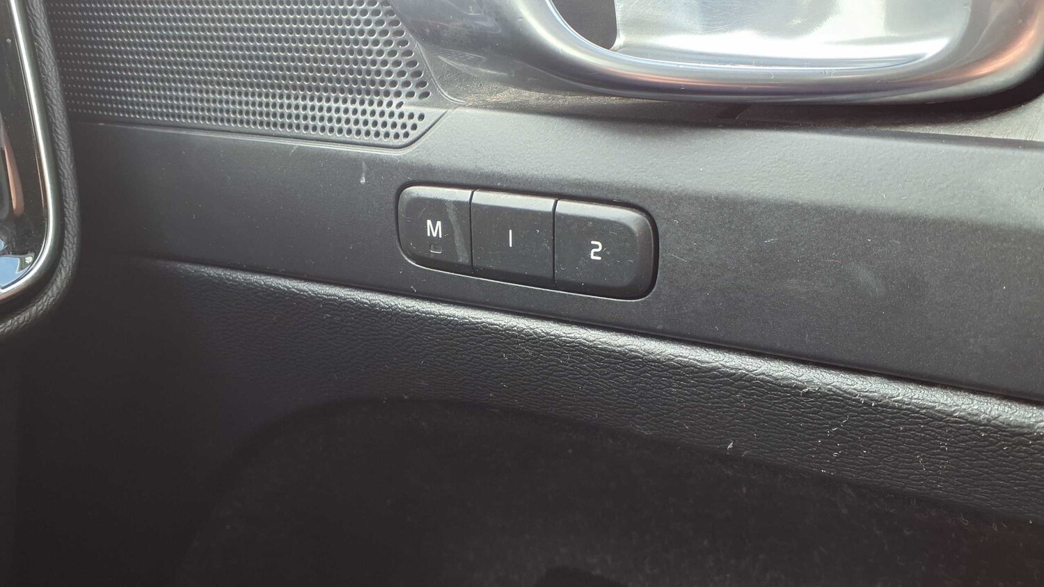 Used Volvo XC40 2021 for sale - 77527091: Photo 17