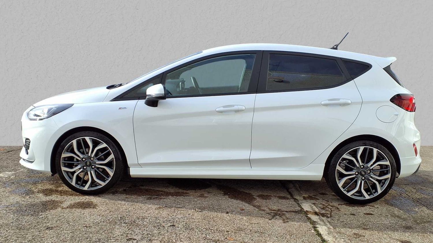 Used Ford Fiesta 2023 for sale - 77943303: Photo 3