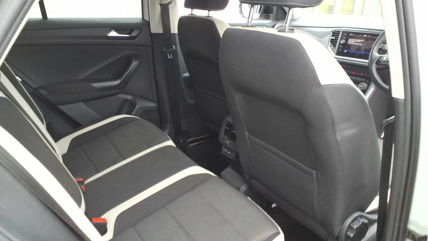 Used Volkswagen T-Roc 2021 for sale - 77628186: Photo 12