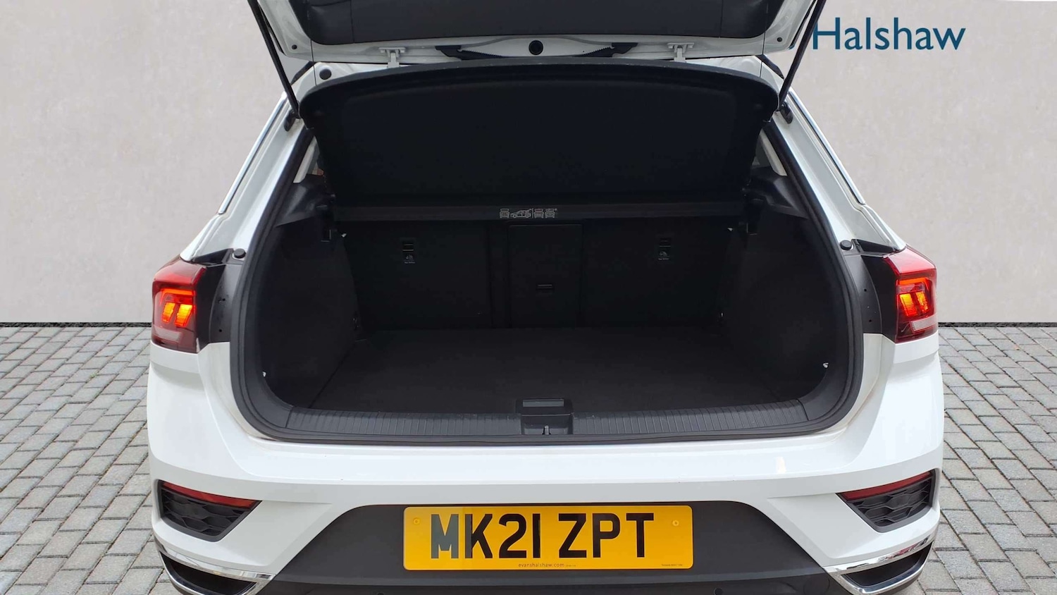 Used Volkswagen T-Roc 2021 for sale - 77628186: Photo 7