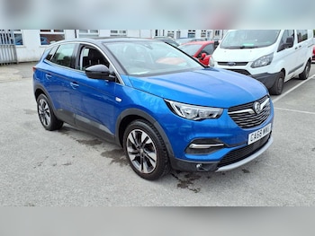 Vauxhall - Grandland X