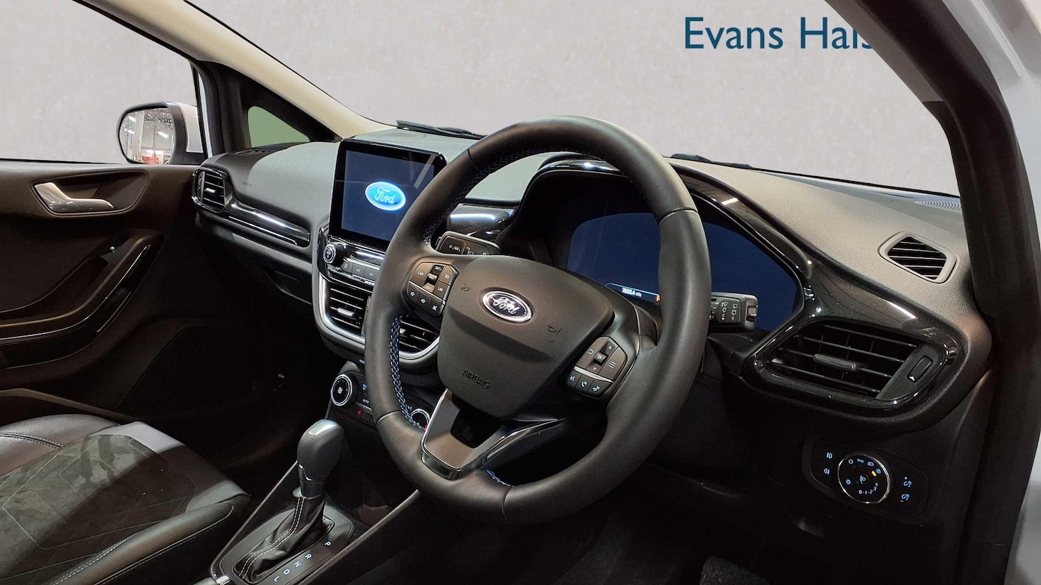 Used Ford Fiesta 2023 for sale - 76842946: Photo 4