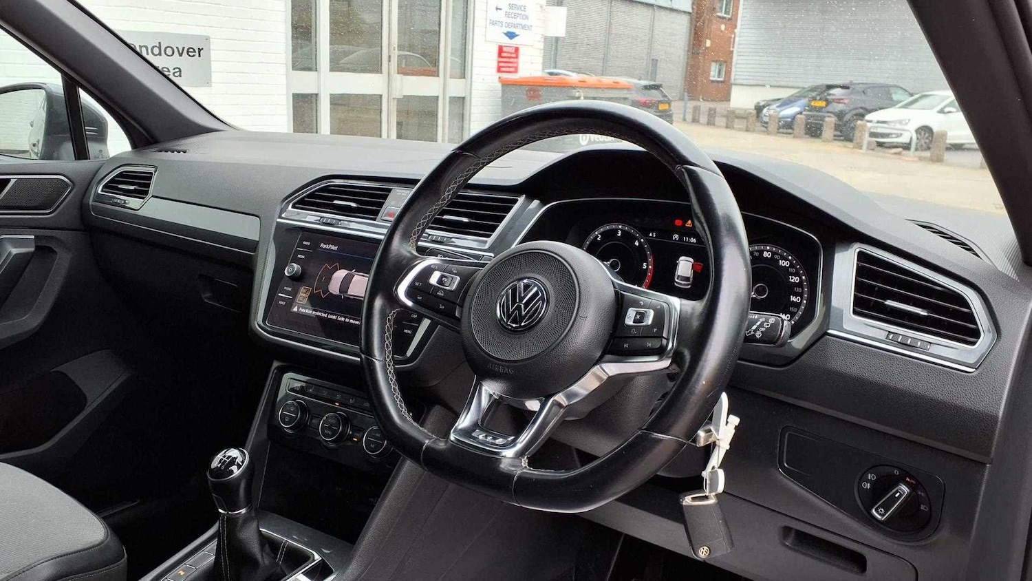 Used Volkswagen Tiguan 2018 for sale - 76316116: Photo 12