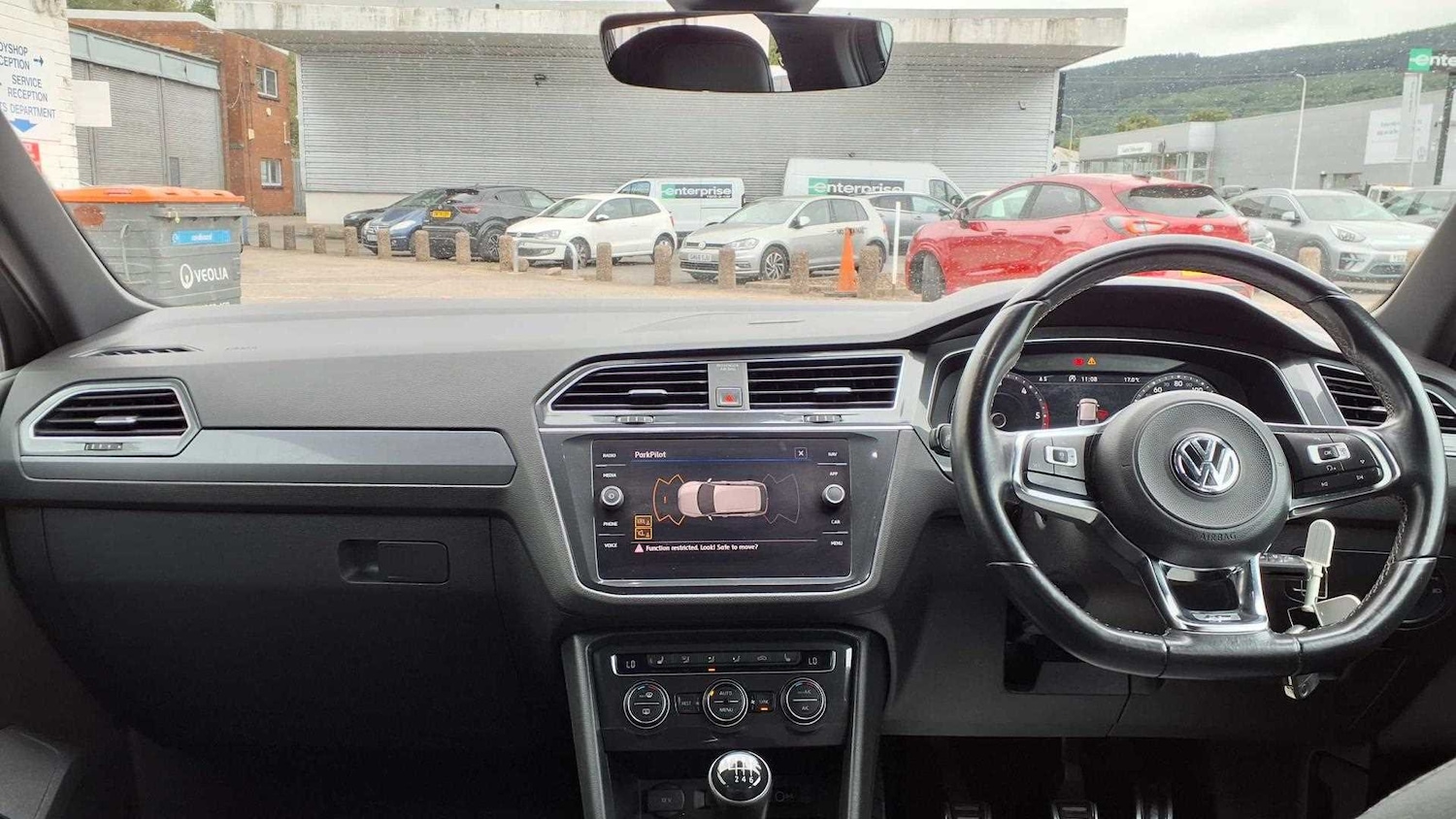 Used Volkswagen Tiguan 2018 for sale - 76316116: Photo 16
