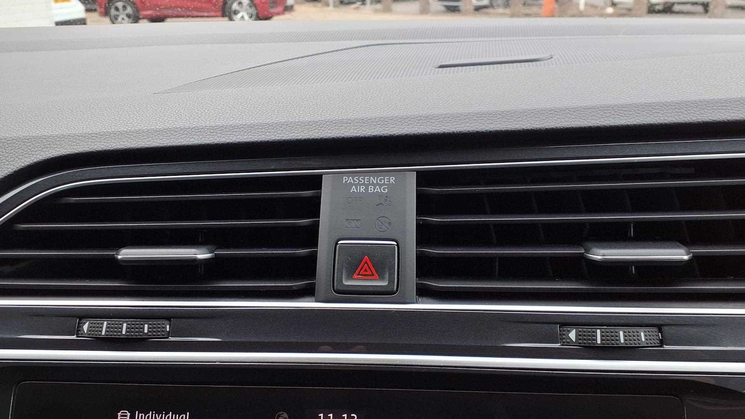 Used Volkswagen Tiguan 2018 for sale - 76316116: Photo 29