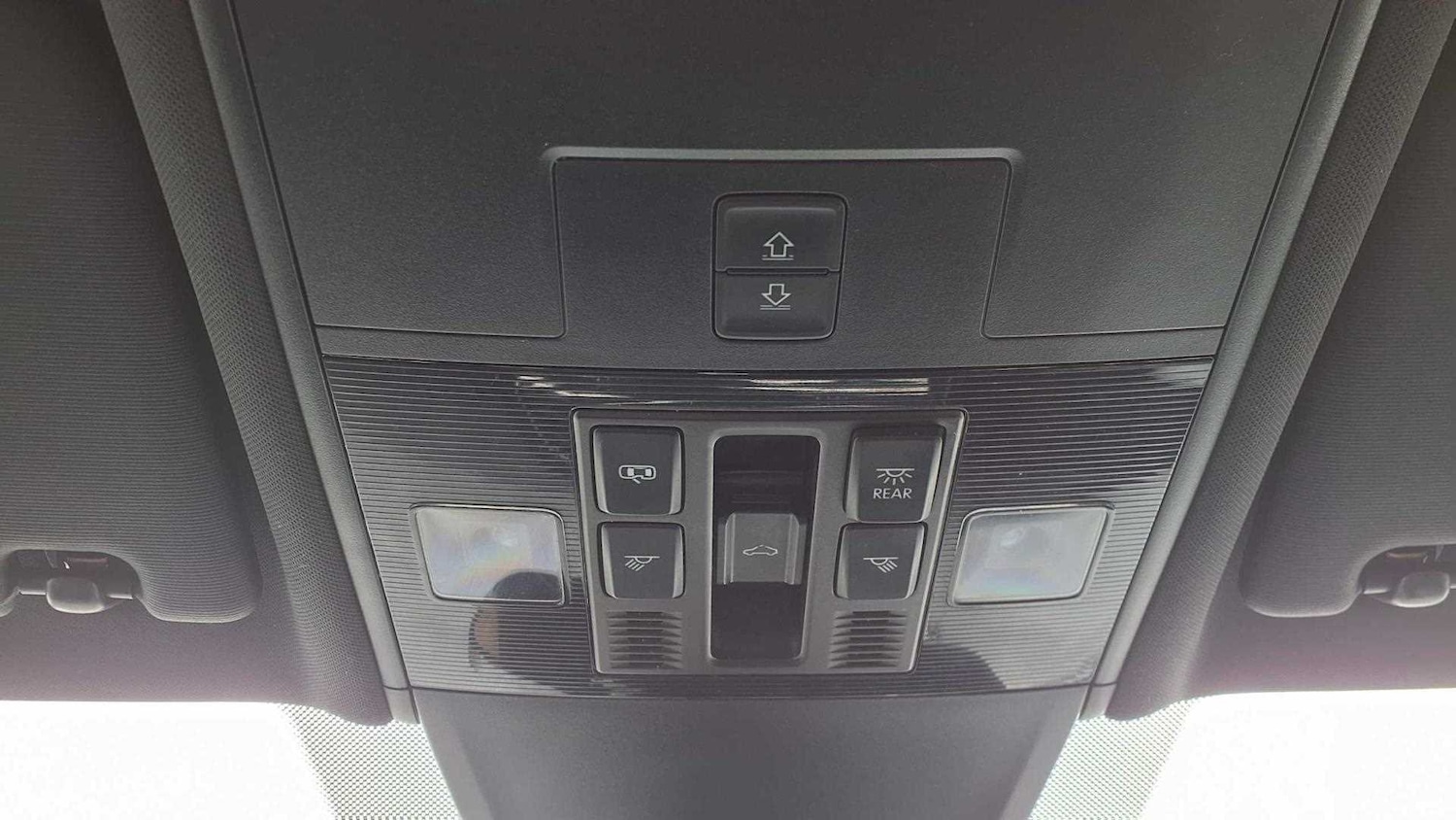Used Volkswagen Tiguan 2018 for sale - 76316116: Photo 31